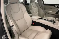 Volvo XC60 din 2021 cu 97.395 km - oferta VOL137127 - foto 10