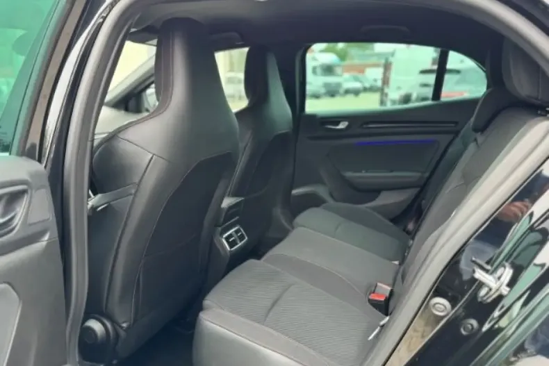 Renault Megane din 2020 cu 18.600 km - oferta REN137131 - foto 10