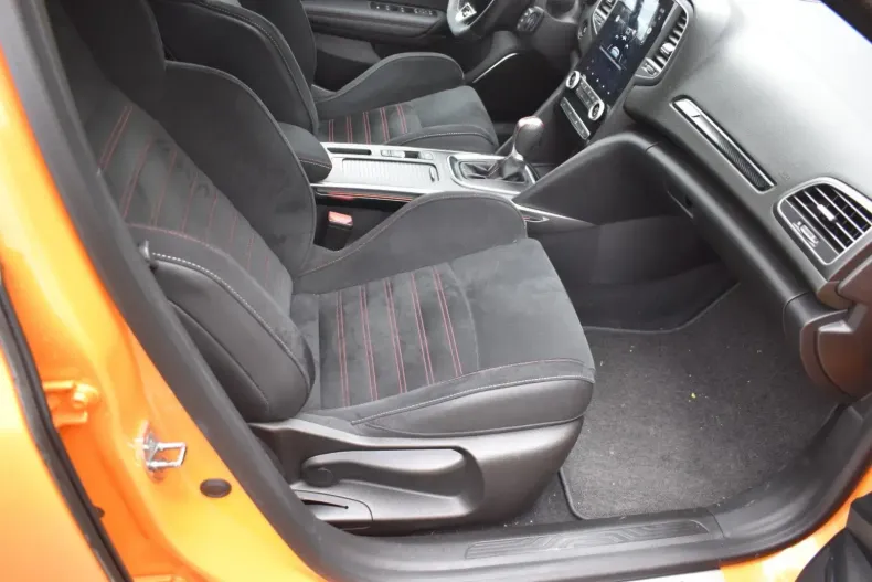 Renault Megane din 2022 cu 56.000 km - oferta REN137135 - foto 13