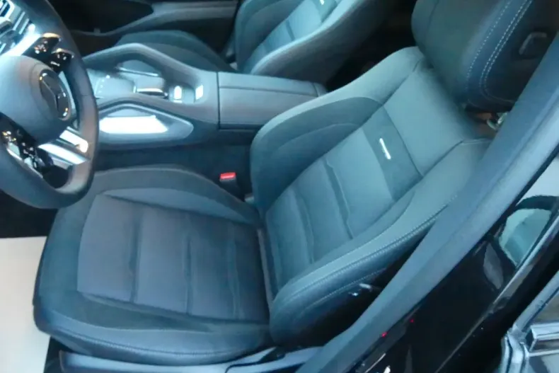 Mercedes-Benz GLE 53 AMG din 2024 cu 9.500 km - oferta MER137161 - foto 17