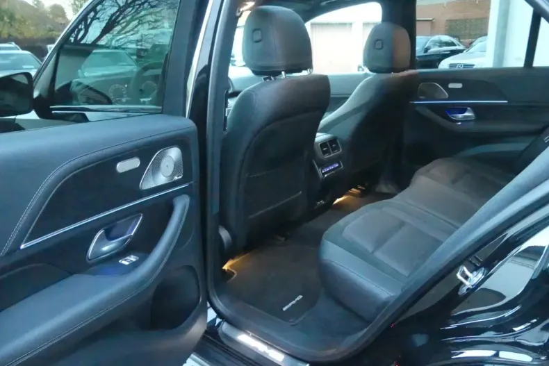 Mercedes-Benz GLE 53 AMG din 2024 cu 9.500 km - oferta MER137161 - foto 24