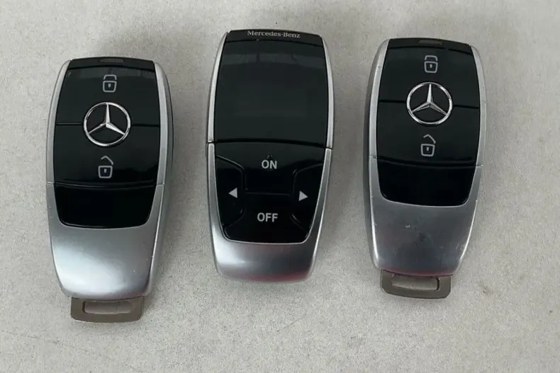 Mercedes-Benz G 350 din 2021 cu 79.996 km - oferta MER137179 - foto 21