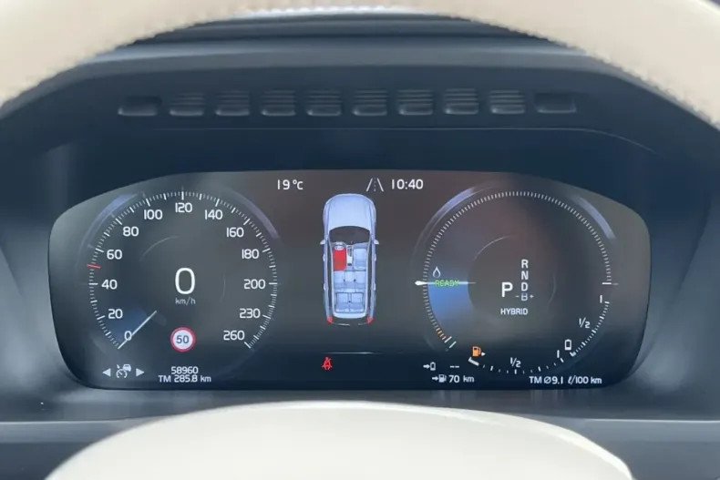 Volvo XC90 din 2020 cu 59.300 km - oferta VOL137182 - foto 8