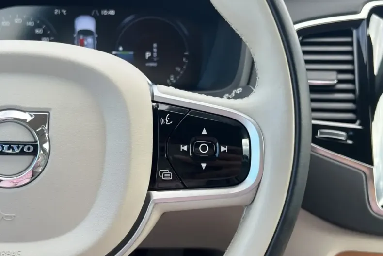 Volvo XC90 din 2020 cu 59.300 km - oferta VOL137182 - foto 24