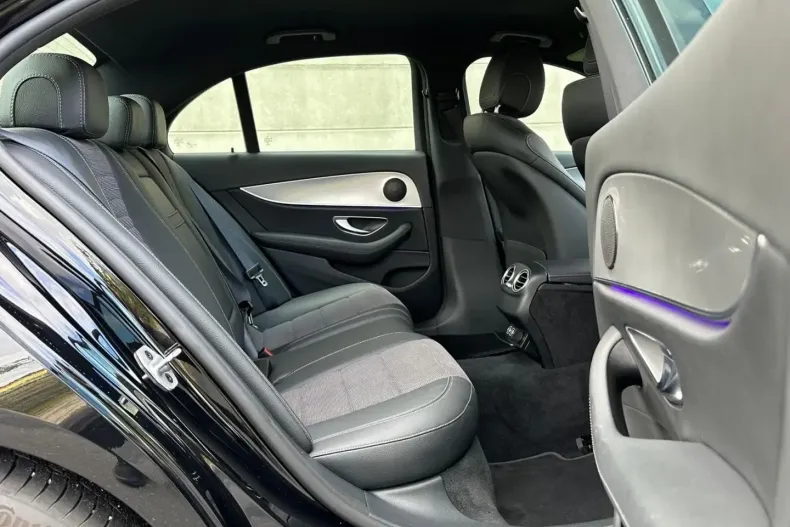 Mercedes-Benz E 220 din 2020 cu 99.000 km - oferta MER137184 - foto 10