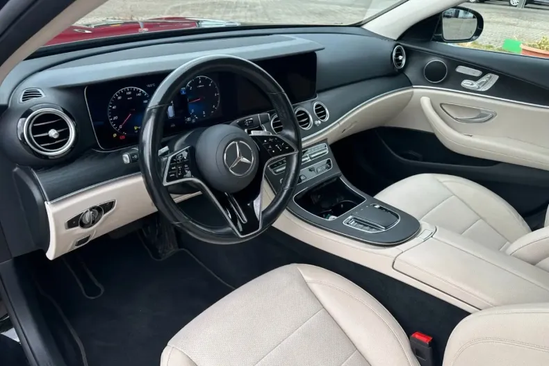 Mercedes-Benz E 220 din 2021 cu 100.000 km - oferta MER137185 - foto 13