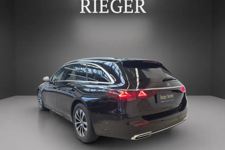 Mercedes-Benz E 220 din 2024 cu 24.100 km - oferta MER137187 - foto 9