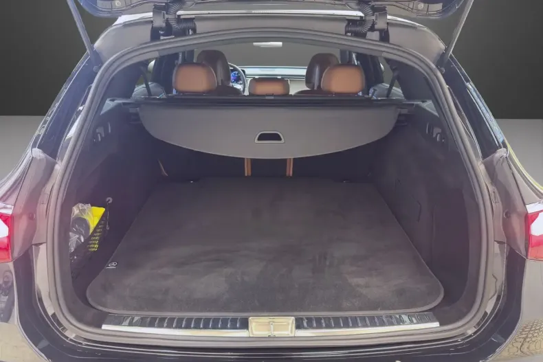 Mercedes-Benz E 220 din 2024 cu 24.100 km - oferta MER137187 - foto 11