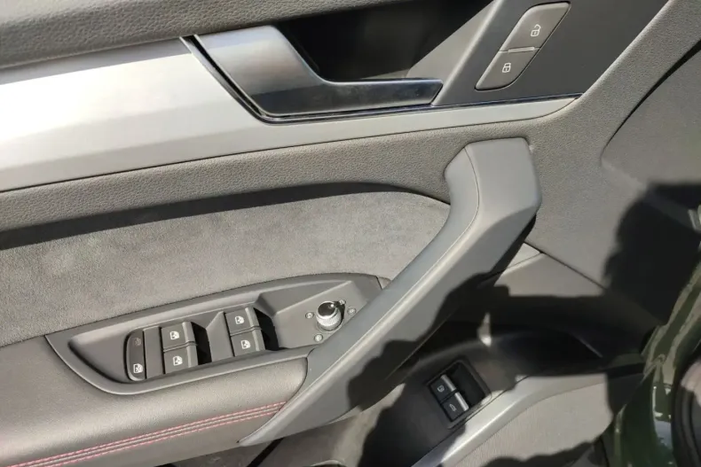 Audi Q5 din 2022 cu 33.829 km - oferta AUD137189 - foto 13