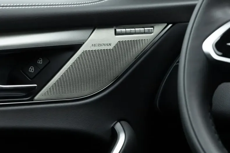 Jaguar F-Pace din 2024 cu 18.601 km - oferta JAG137190 - foto 17