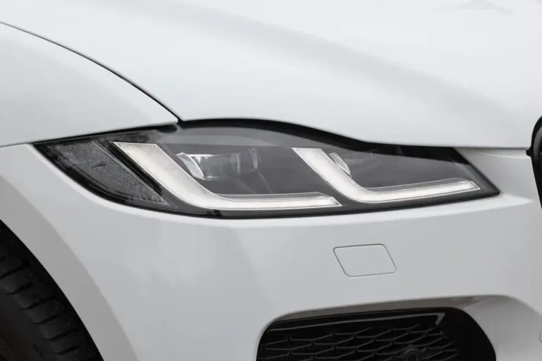 Jaguar F-Pace din 2024 cu 18.601 km - oferta JAG137190 - foto 18