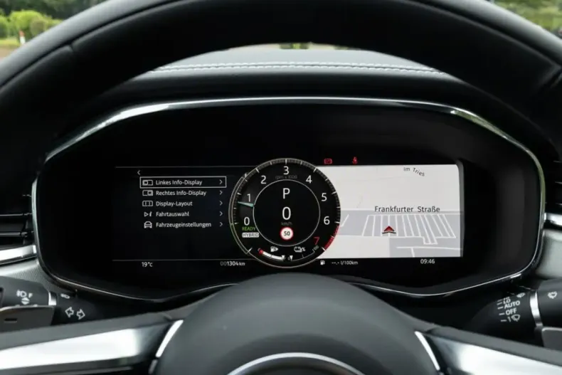 Jaguar F-Pace din 2024 cu 18.601 km - oferta JAG137190 - foto 22