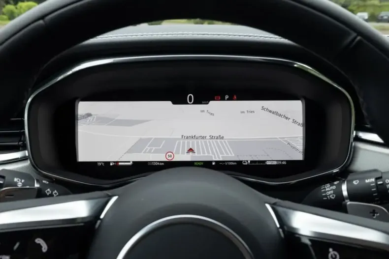 Jaguar F-Pace din 2024 cu 18.601 km - oferta JAG137190 - foto 23