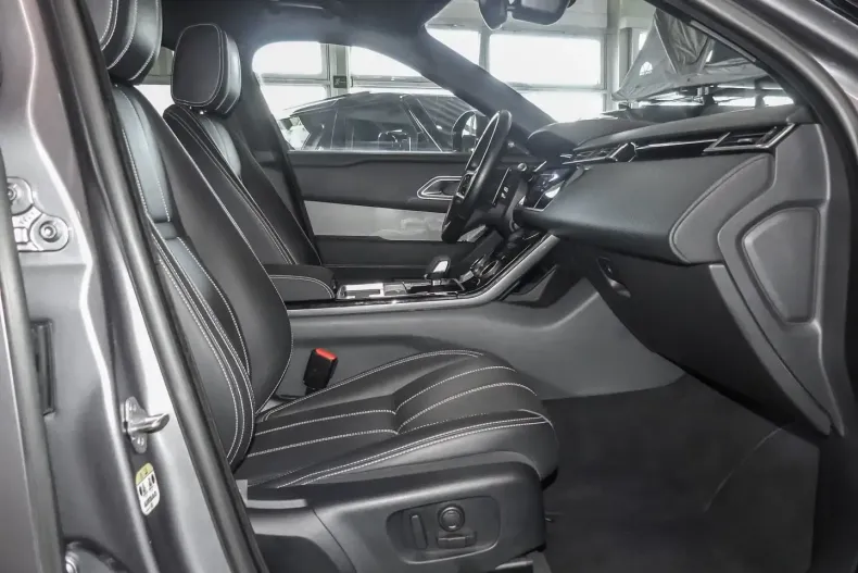 Land Rover Range Rover Velar din 2022 cu 40.733 km - oferta LAN137192 - foto 3