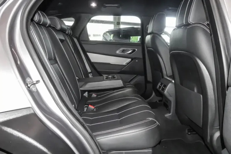 Land Rover Range Rover Velar din 2022 cu 40.733 km - oferta LAN137192 - foto 5