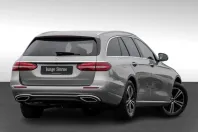 Mercedes-Benz E 220 din 2022 cu 79.664 km - oferta MER137193 - foto 3