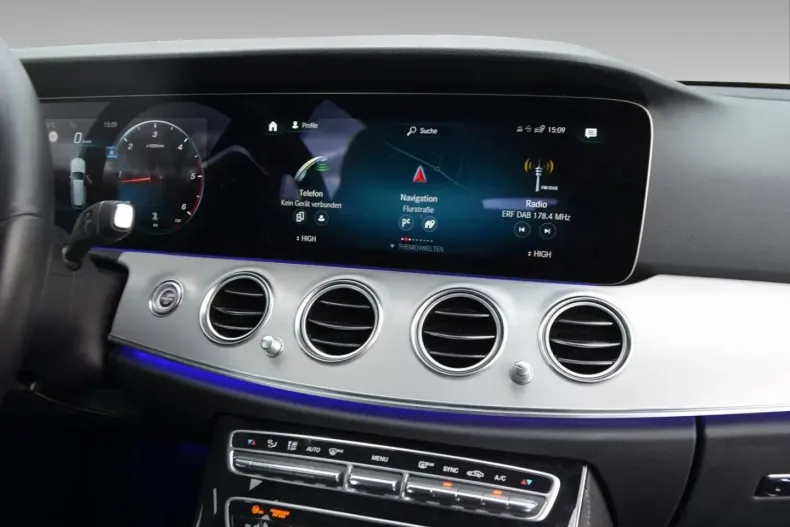 Mercedes-Benz E 220 din 2021 cu 80.000 km - oferta MER137194 - foto 15