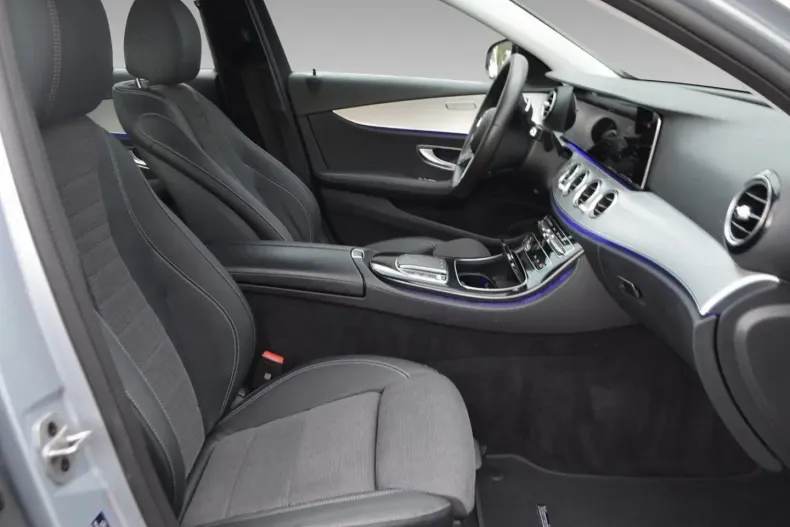 Mercedes-Benz E 220 din 2021 cu 80.000 km - oferta MER137194 - foto 23