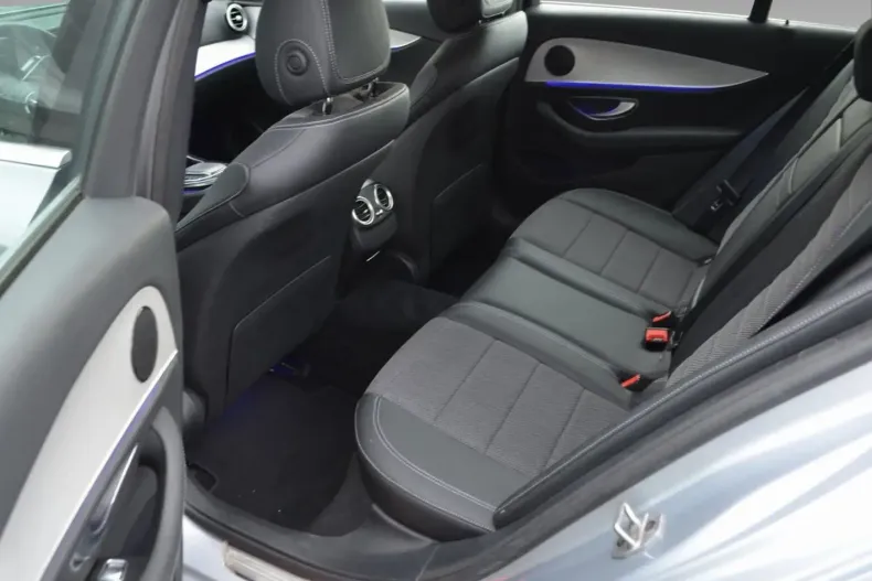 Mercedes-Benz E 220 din 2021 cu 80.000 km - oferta MER137194 - foto 25