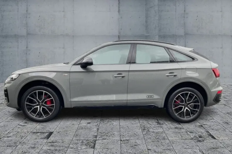 Audi Q5 din 2022 cu 60.943 km - oferta AUD137195 - foto 3