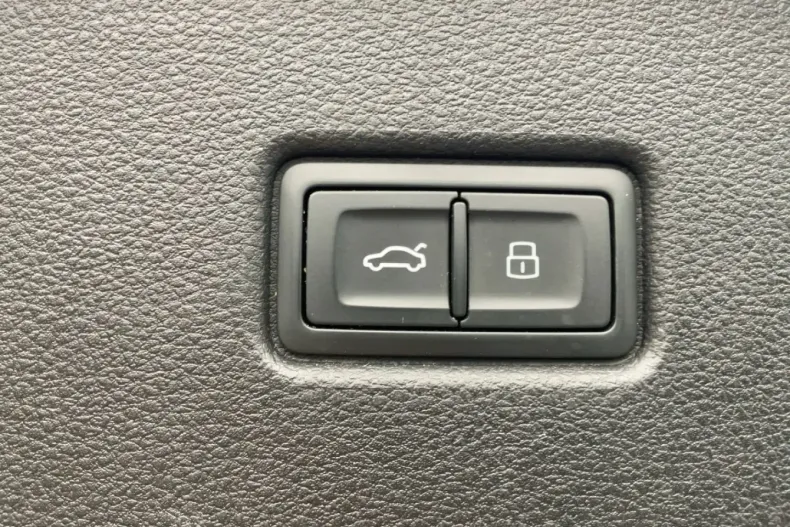 Audi Q5 din 2022 cu 60.943 km - oferta AUD137195 - foto 14