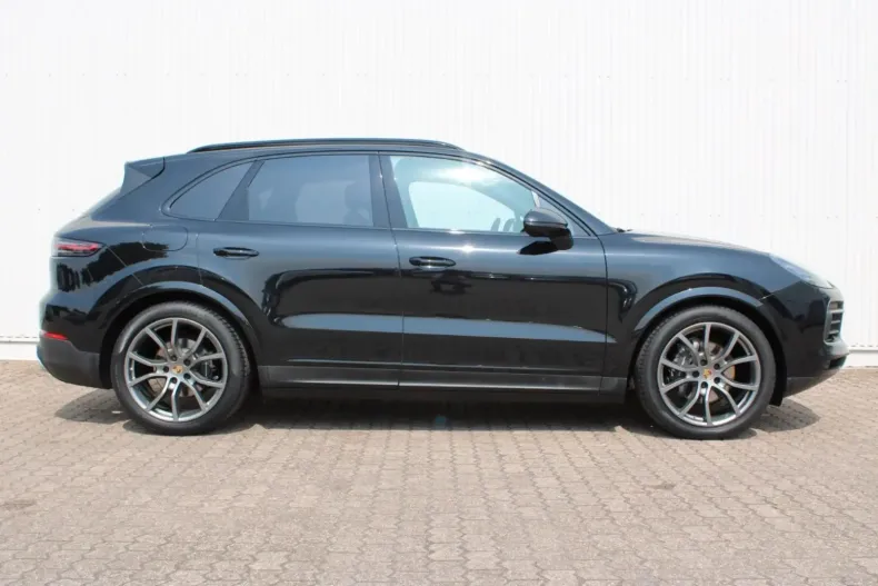 Porsche Cayenne din 2022 cu 67.899 km - oferta POR137200 - foto 6