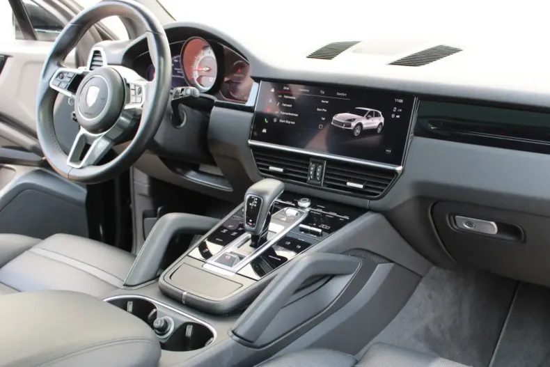 Porsche Cayenne din 2022 cu 67.899 km - oferta POR137200 - foto 10