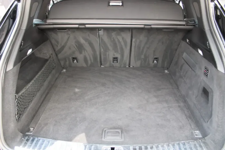 Porsche Cayenne din 2022 cu 67.899 km - oferta POR137200 - foto 15