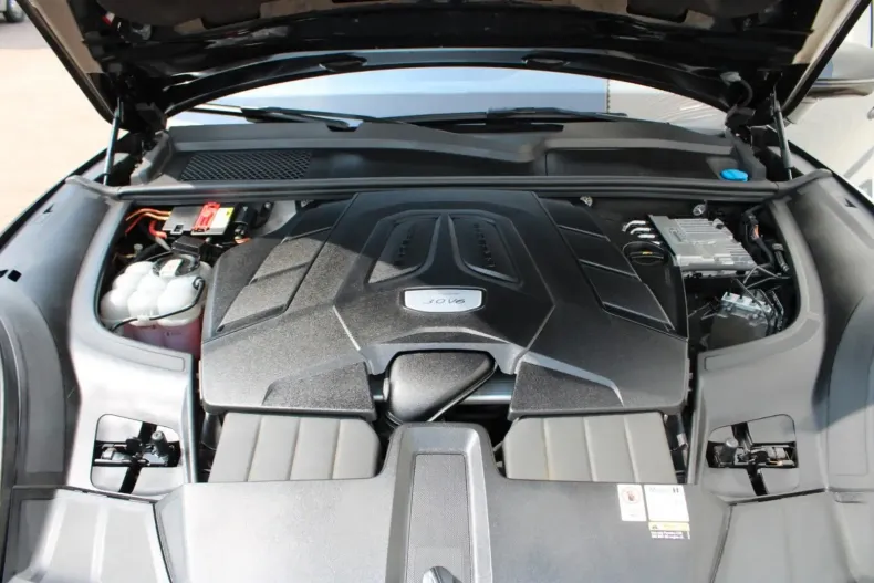 Porsche Cayenne din 2022 cu 67.899 km - oferta POR137200 - foto 18