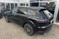 Porsche Cayenne din 2021 cu 92.870 km - oferta POR137201 - foto 3