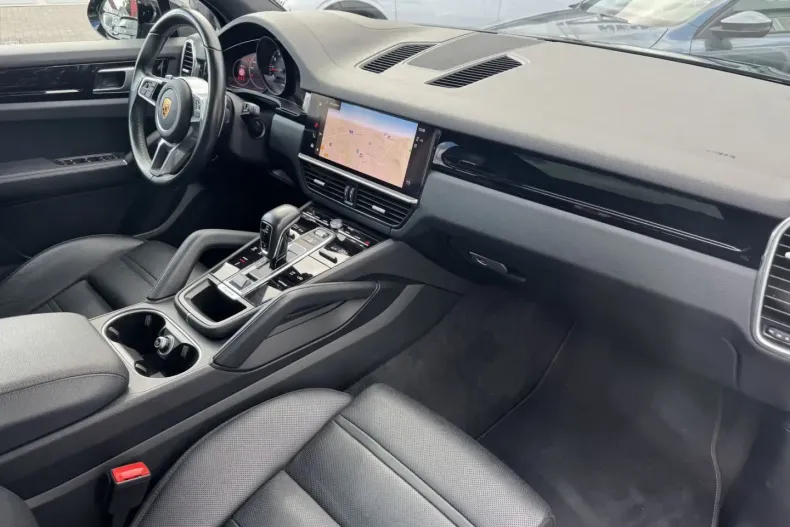 Porsche Cayenne din 2021 cu 92.870 km - oferta POR137201 - foto 7