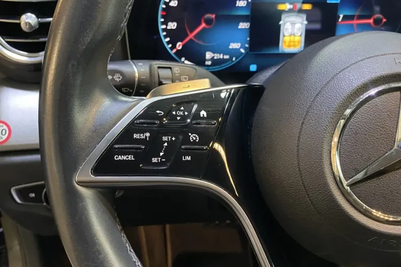 Mercedes-Benz E 220 din 2022 cu 82.488 km - oferta MER137203 - foto 15