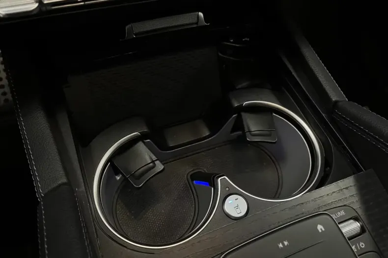 Mercedes-Benz GLE 400 din 2021 cu 59.980 km - oferta MER137205 - foto 8