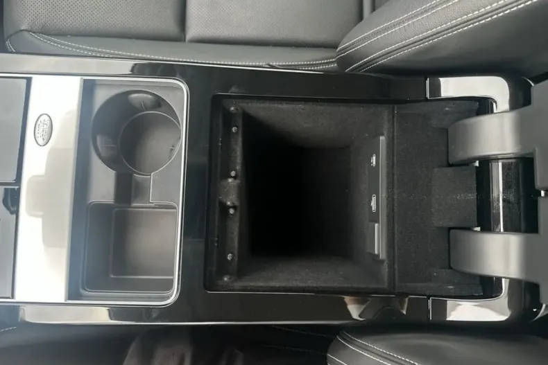 Land Rover Range Rover Velar din 2022 cu 75.800 km - oferta LAN137209 - foto 31