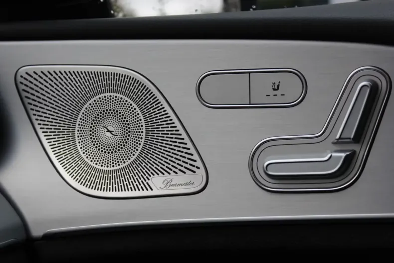 Mercedes-Benz GLE 350 din 2021 cu 2.925 km - oferta MER137211 - foto 4