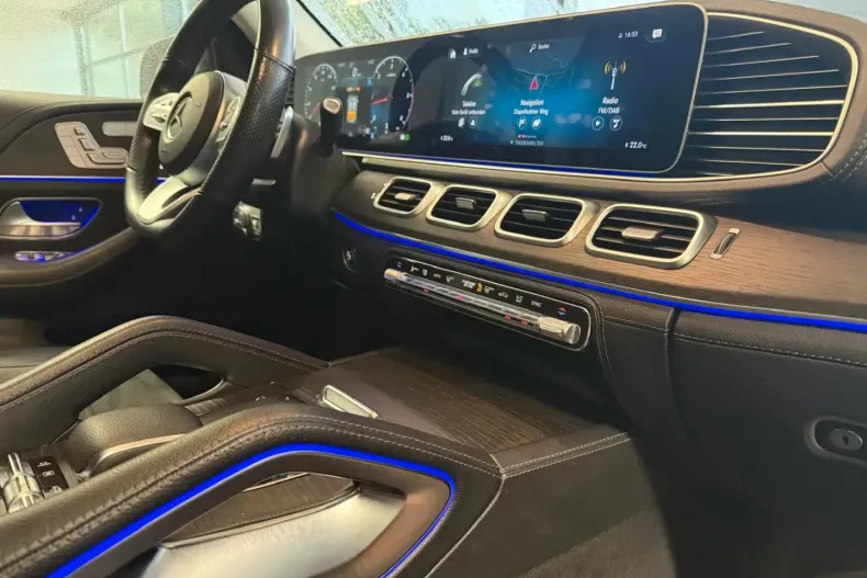 Mercedes-Benz GLE 400 din 2021 cu 99.800 km - oferta MER137217 - foto 4