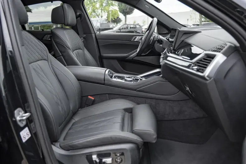 BMW X6 din 2024 cu 5.514 km - oferta BMW137229 - foto 3