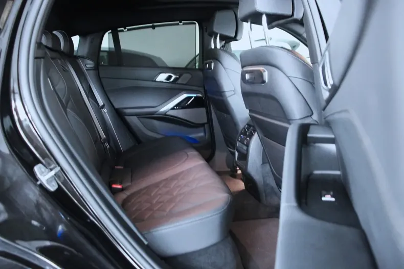 BMW X6 din 2024 cu 26.800 km - oferta BMW137255 - foto 17