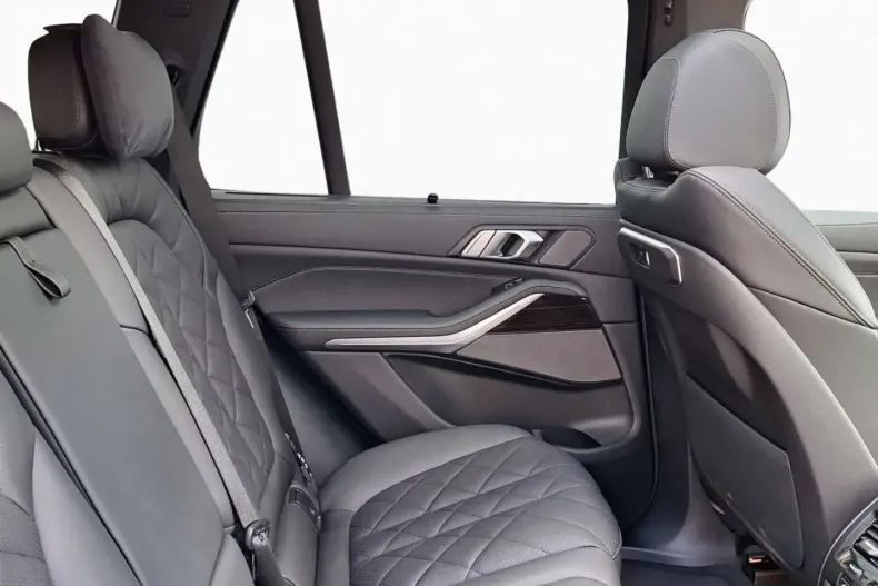 BMW X5 din 2024 cu 15.181 km - oferta BMW137257 - foto 13