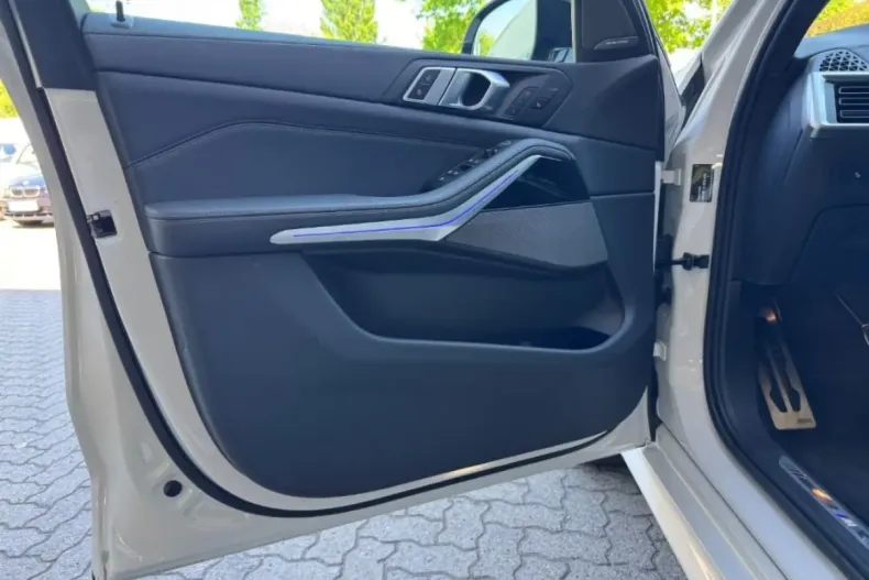 BMW X5 din 2024 cu 24.700 km - oferta BMW137305 - foto 9