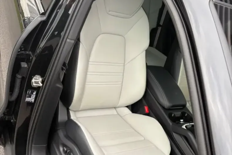 Porsche Cayenne din 2023 cu 31.700 km - oferta POR137345 - foto 16