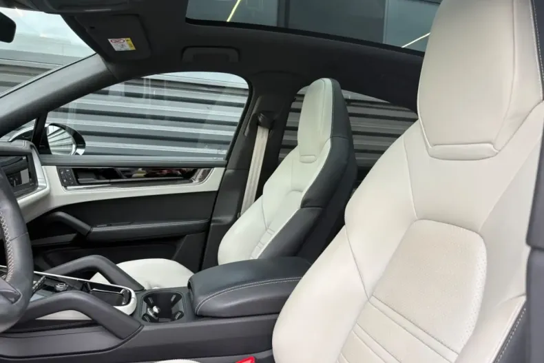 Porsche Cayenne din 2023 cu 31.700 km - oferta POR137345 - foto 22