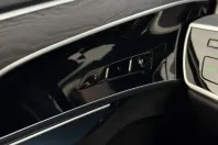 Audi A8 din 2022 cu 60.600 km - oferta AUD137349 - foto 25