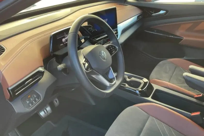 Volkswagen ID.4 din 2023 cu 9.192 km - oferta VOL137351 - foto 4