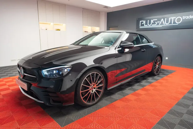 Mercedes-Benz E 220 din 2021 cu 57.039 km - oferta MER137353 - foto 4