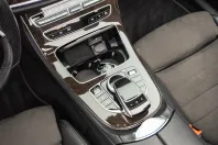 Mercedes-Benz E 220 din 2021 cu 57.039 km - oferta MER137353 - foto 30