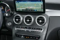 Mercedes-Benz GLC 300 din 2022 cu 45.500 km - oferta MER137359 - foto 7