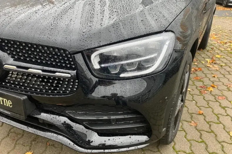 Mercedes-Benz GLC 300 din 2021 cu 36.243 km - oferta MER137360 - foto 2