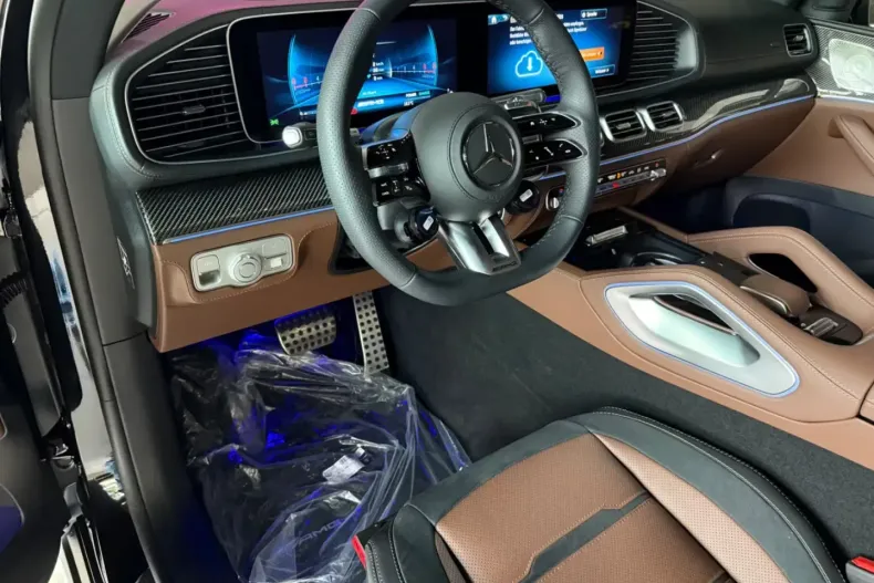 Mercedes-Benz GLE 53 AMG din 2025 cu 15 km - oferta MER137361 - foto 7