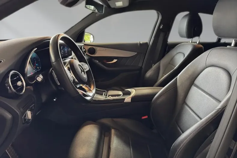 Mercedes-Benz GLC 300 din 2021 cu 39.595 km - oferta MER137363 - foto 7